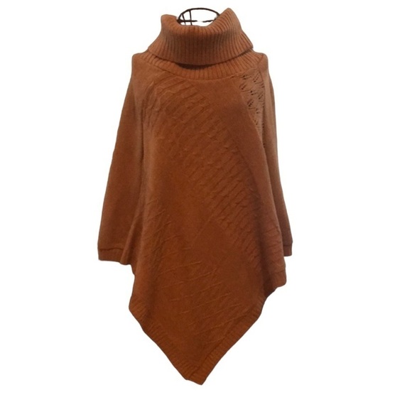 Francesca’s Collections Classic Camel Poncho - Picture 1 of 7